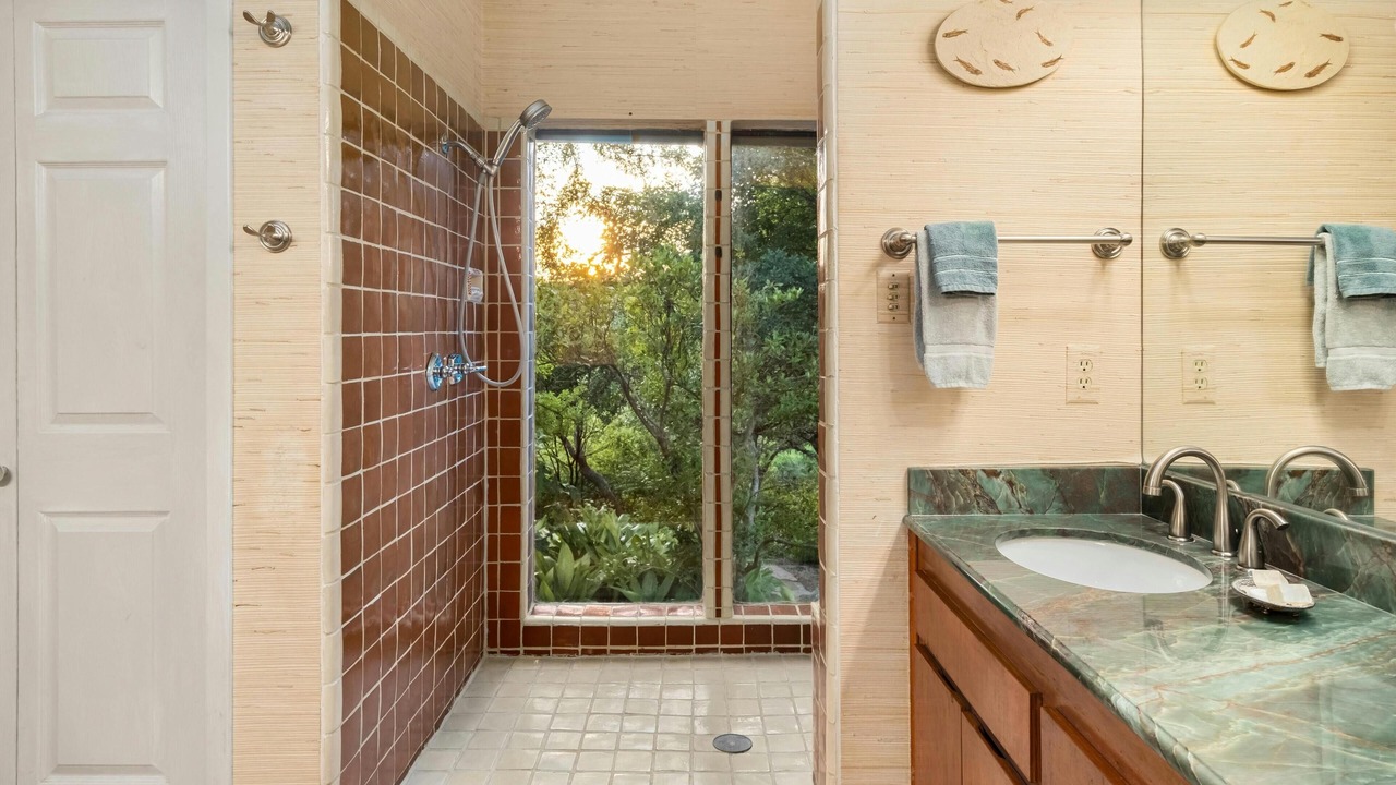 Photo of Bathroom in Barton Hills