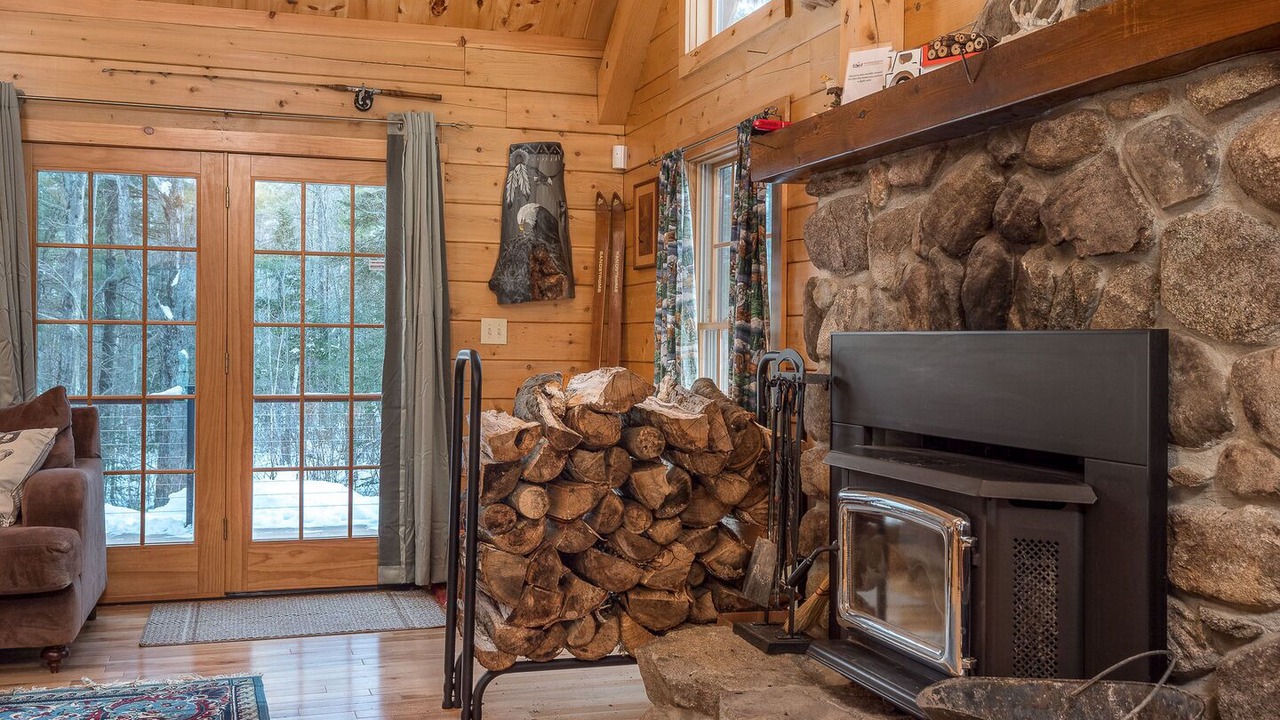 Photo of Livingroom in Bethel