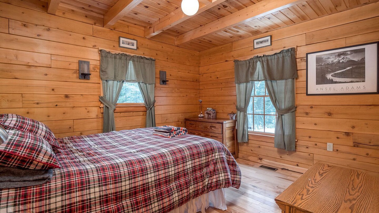 Photo of Bedroom in Bethel