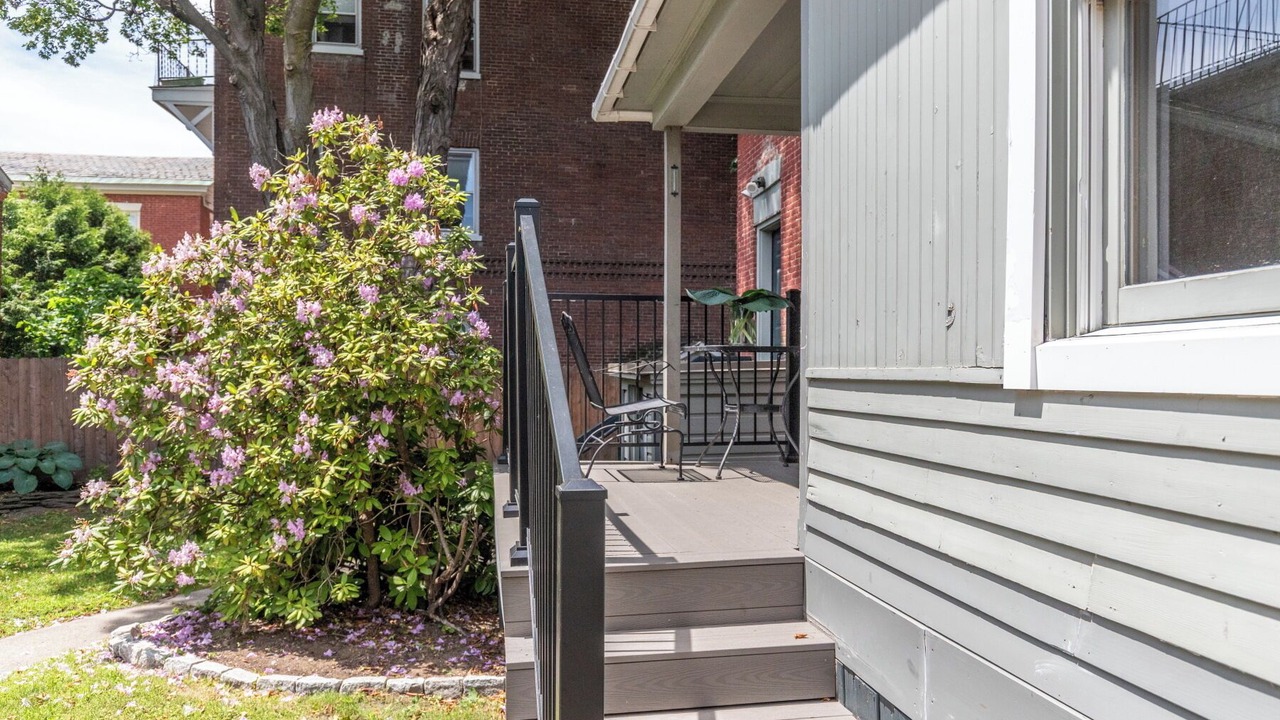 Photo of Patio Balcony in Old North End