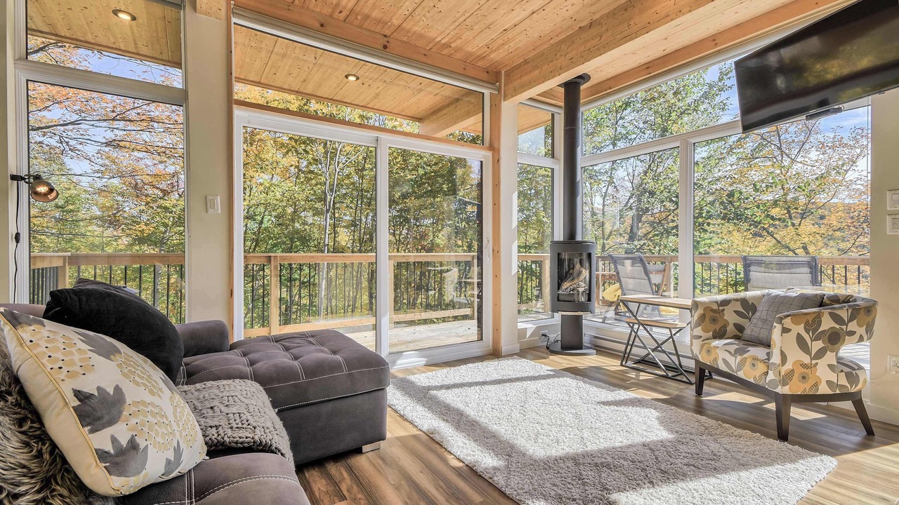 Photo of Livingroom in Sainte-Adele
