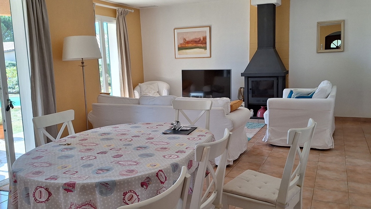 Photo of Livingroom in Caunes-Minervois