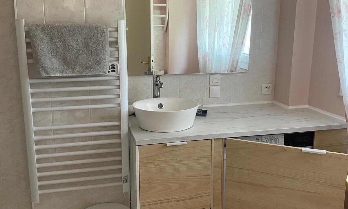 Photo of Bathroom in Carolles