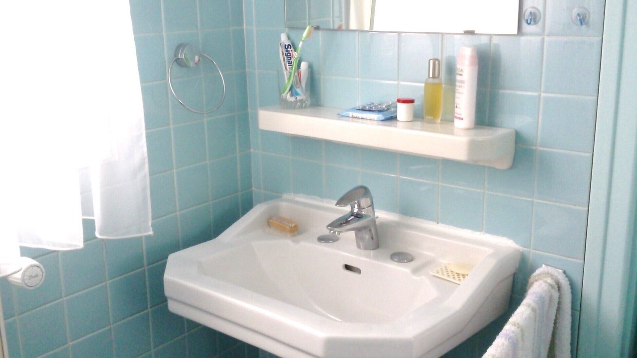 Photo of Bathroom in Carolles