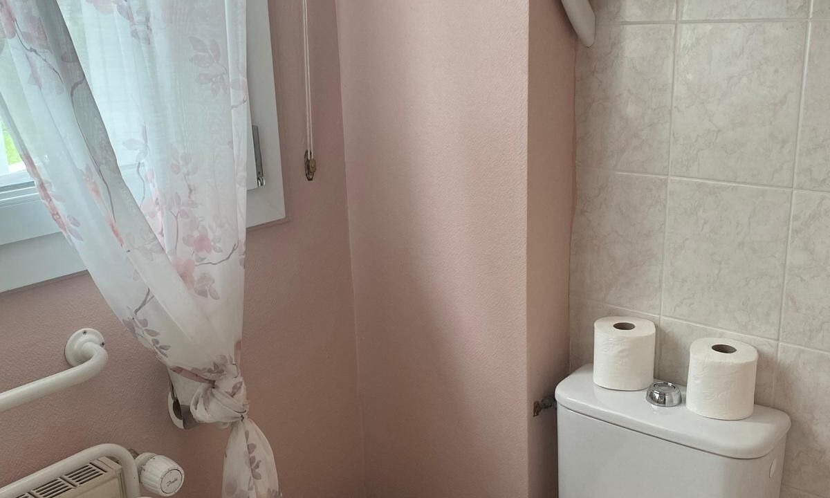 Photo of Bathroom in Carolles