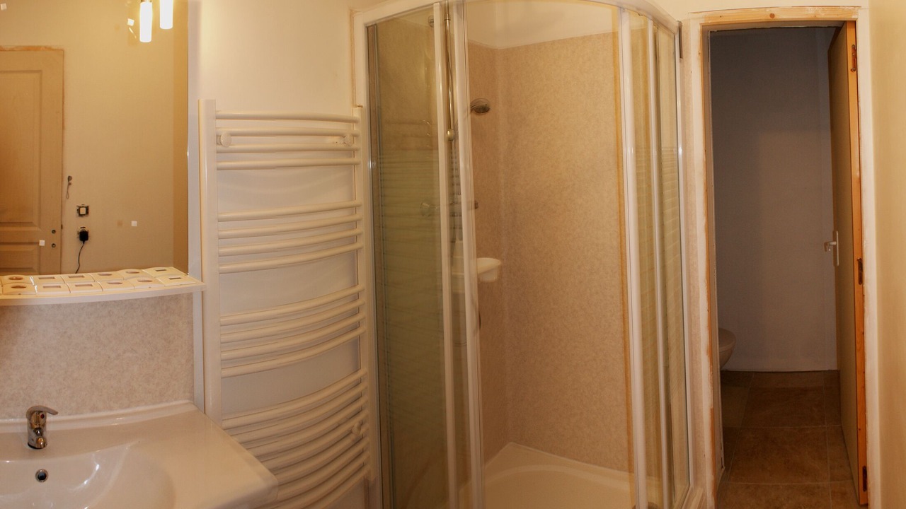 Photo of Bathroom in Franquevielle