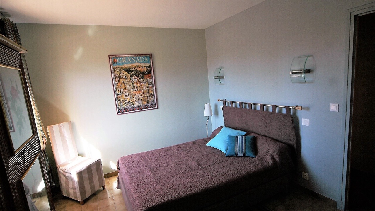 Photo of Bedroom in Laroque-des-Alberes