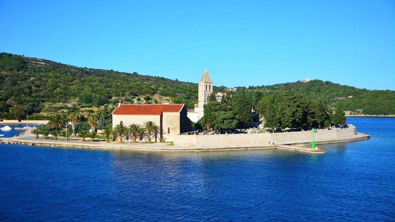 Photo of Others in Cove Rogacic