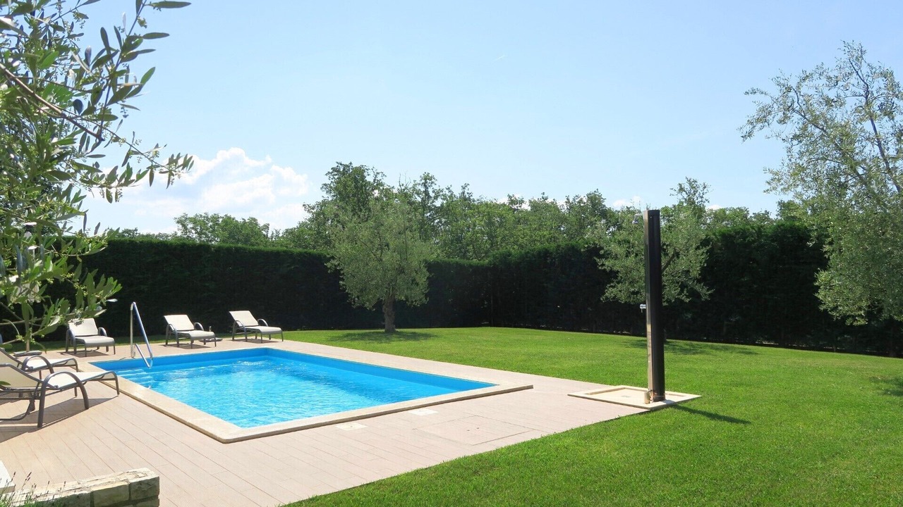 Photo of Outdoor in Karigador