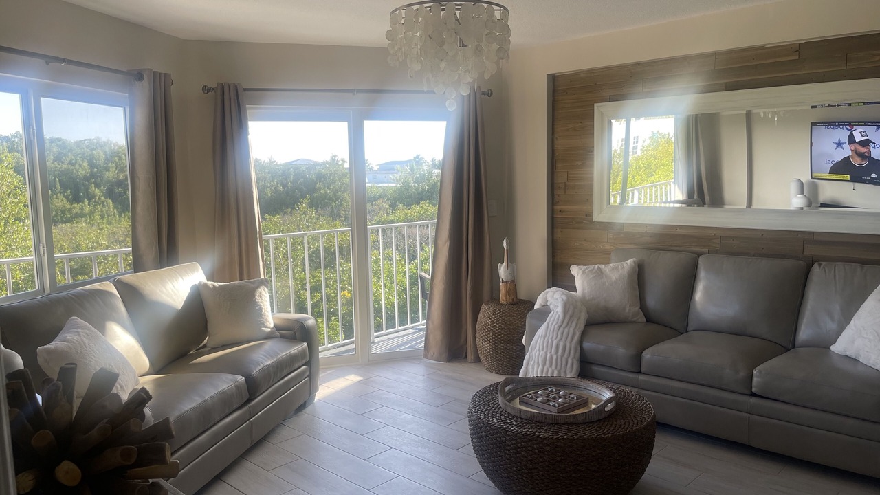 Photo of Livingroom in Tavernier