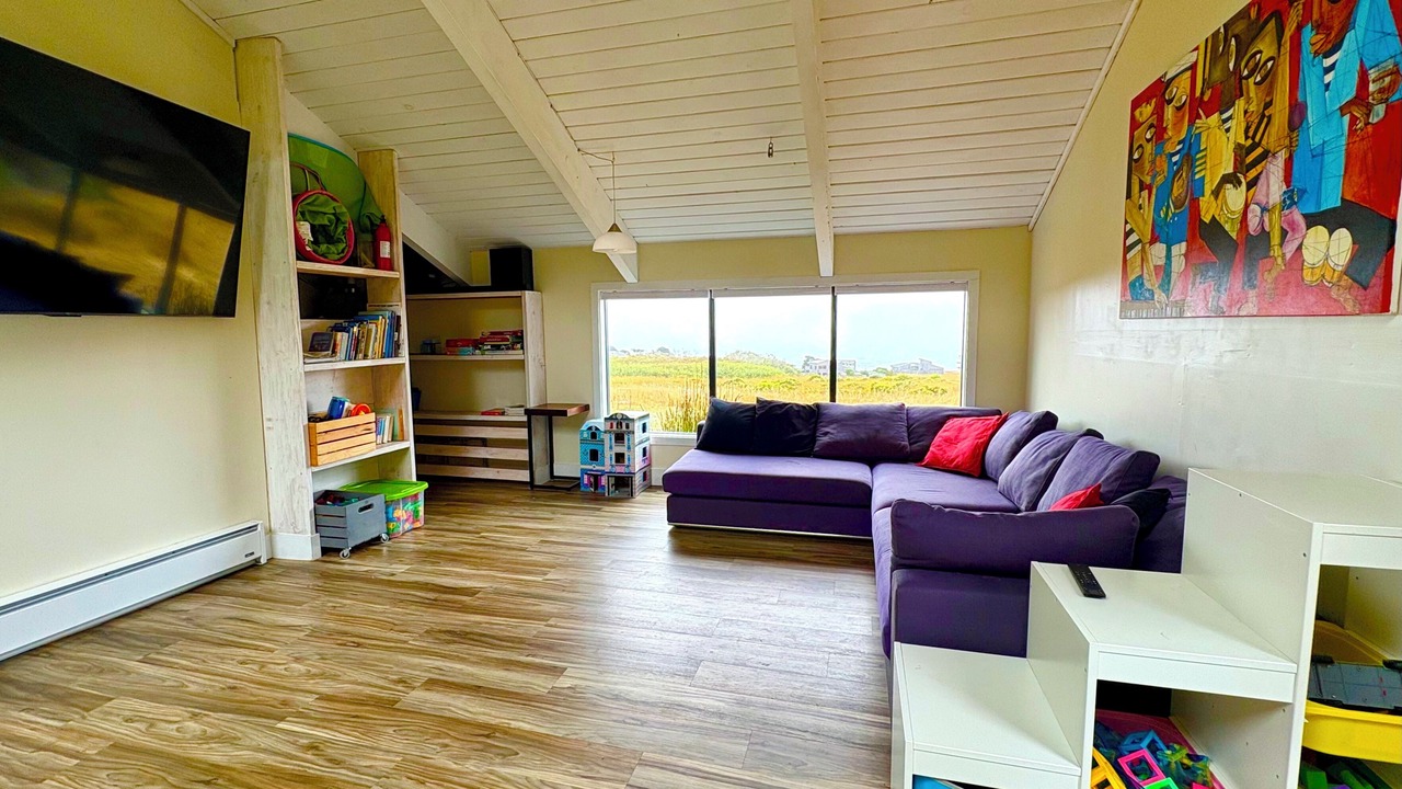 Photo of Bedroom in Sea Ranch