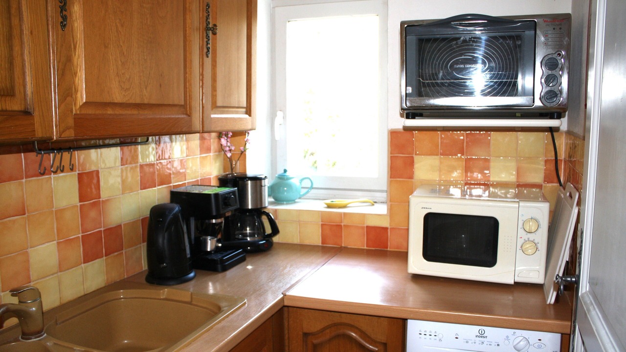 Photo of Kitchen in Notre-Dame-de-Londres