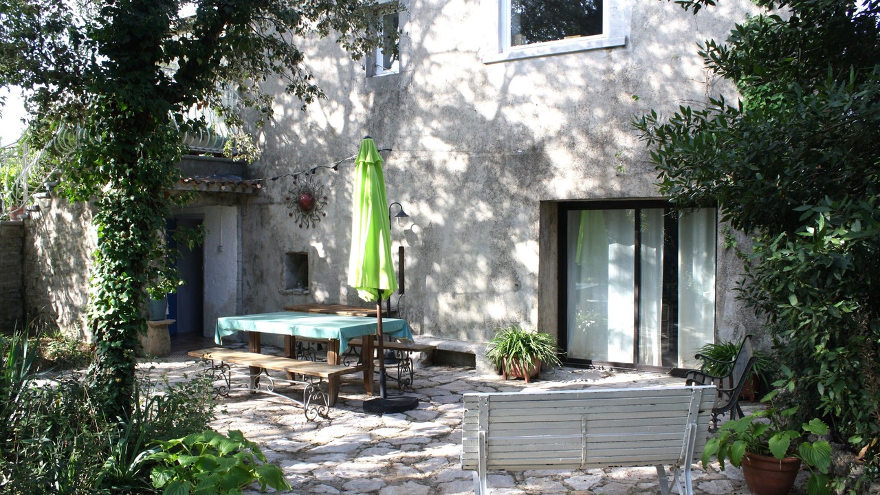 Photo of Outdoor in Notre-Dame-de-Londres