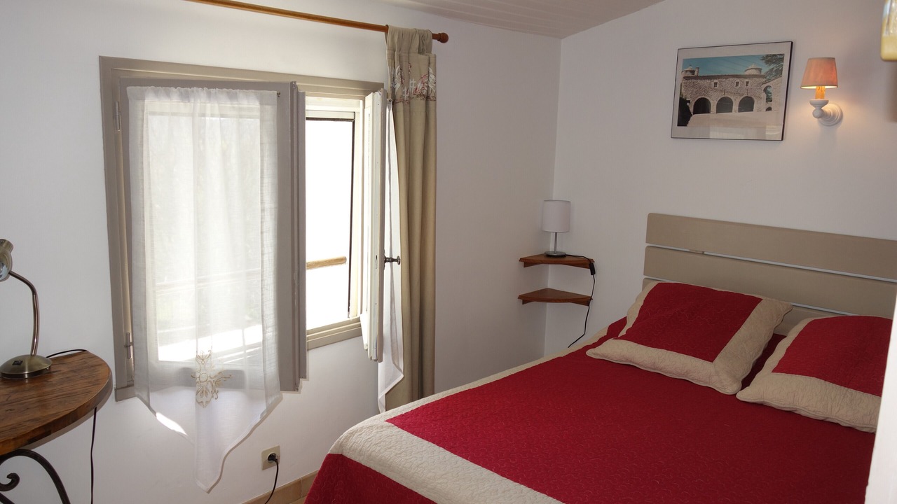 Photo of Bedroom in Notre-Dame-de-Londres