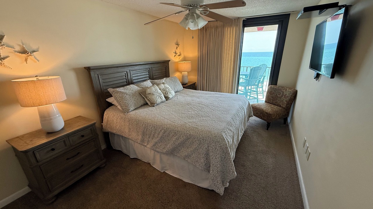 Photo of Bedroom in Orange Beach