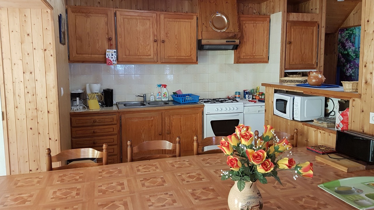 Photo of Kitchen in Lyaud