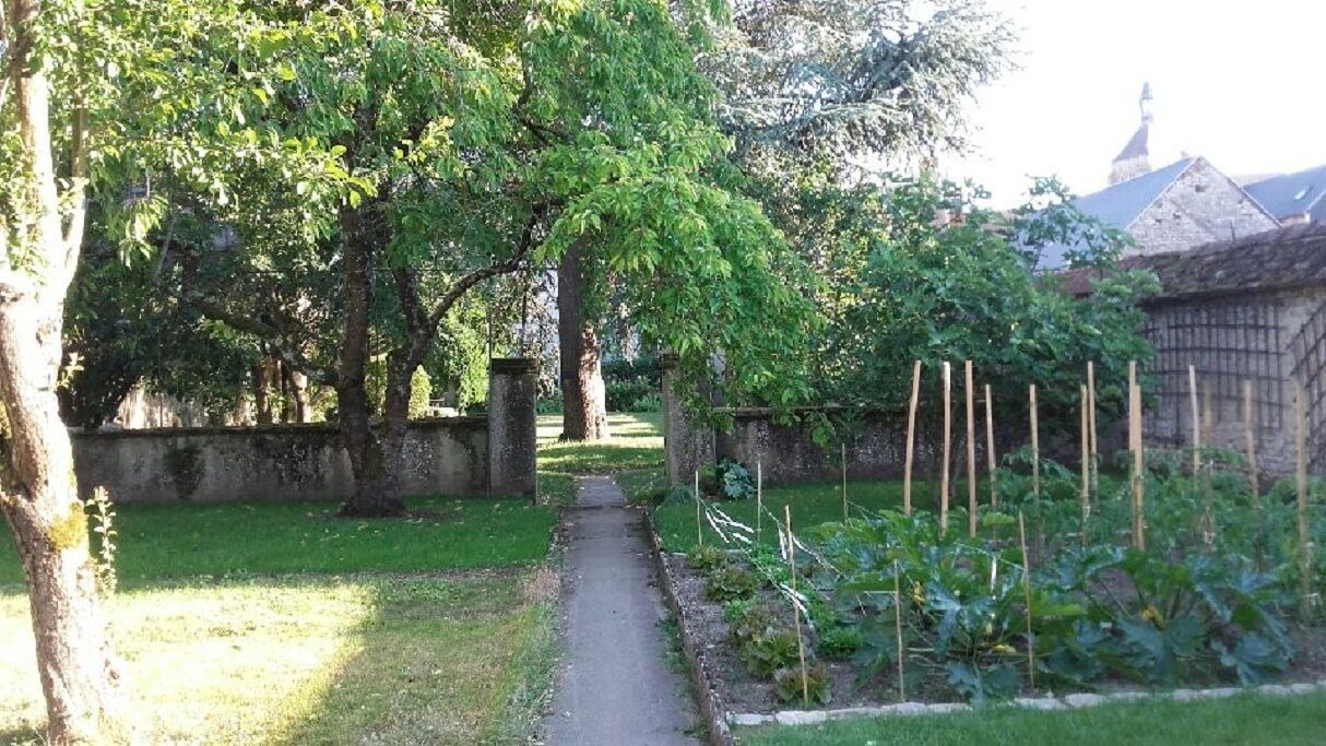 Photo of Outdoor in Neuville-aux-Bois