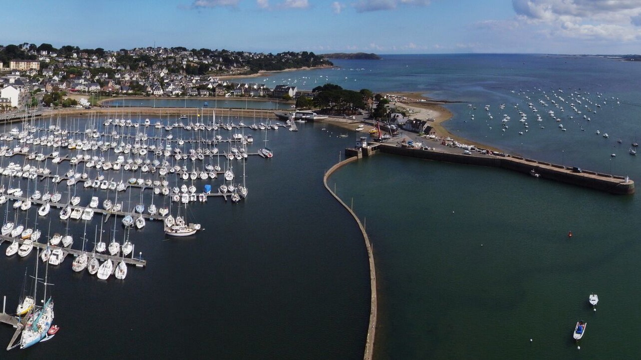 Photo of Others in Perros-Guirec