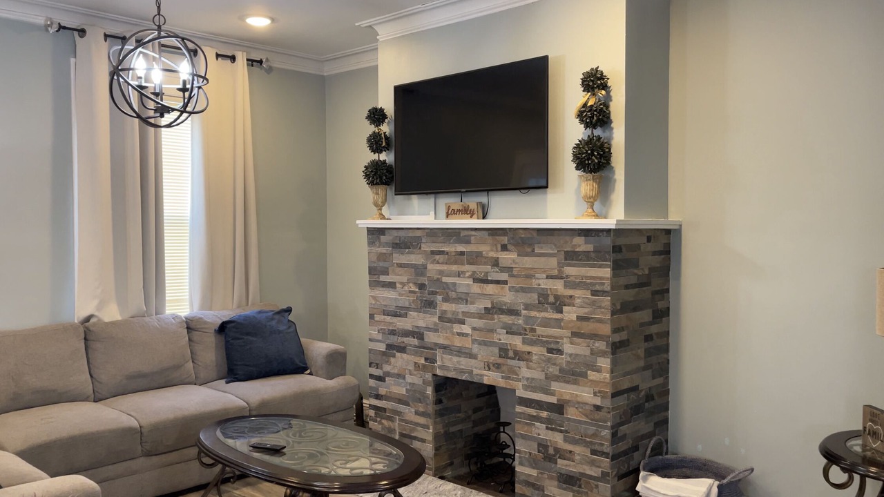 Photo of Livingroom in Paterson