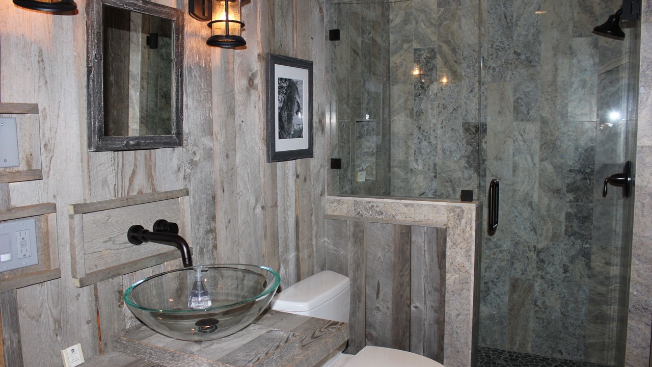 Photo of Bathroom in Lake Forest