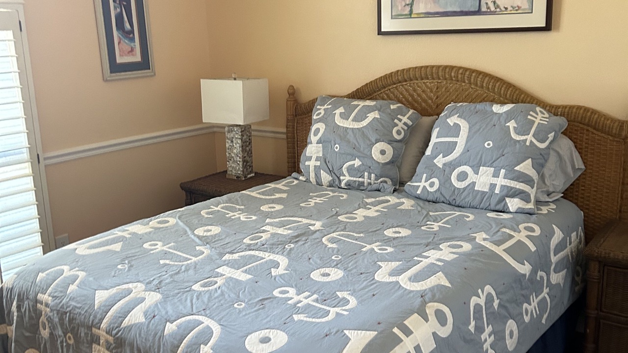 Photo of Bedroom in Saddlebrooke