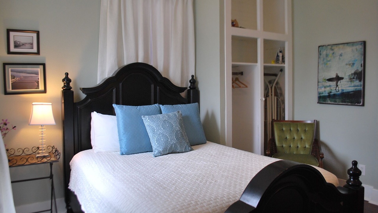 Photo of Bedroom in San Jacinto