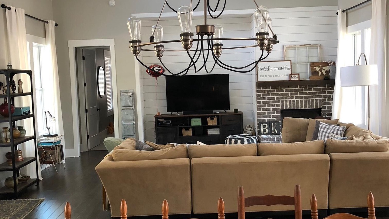 Photo of Bedroom in Evans