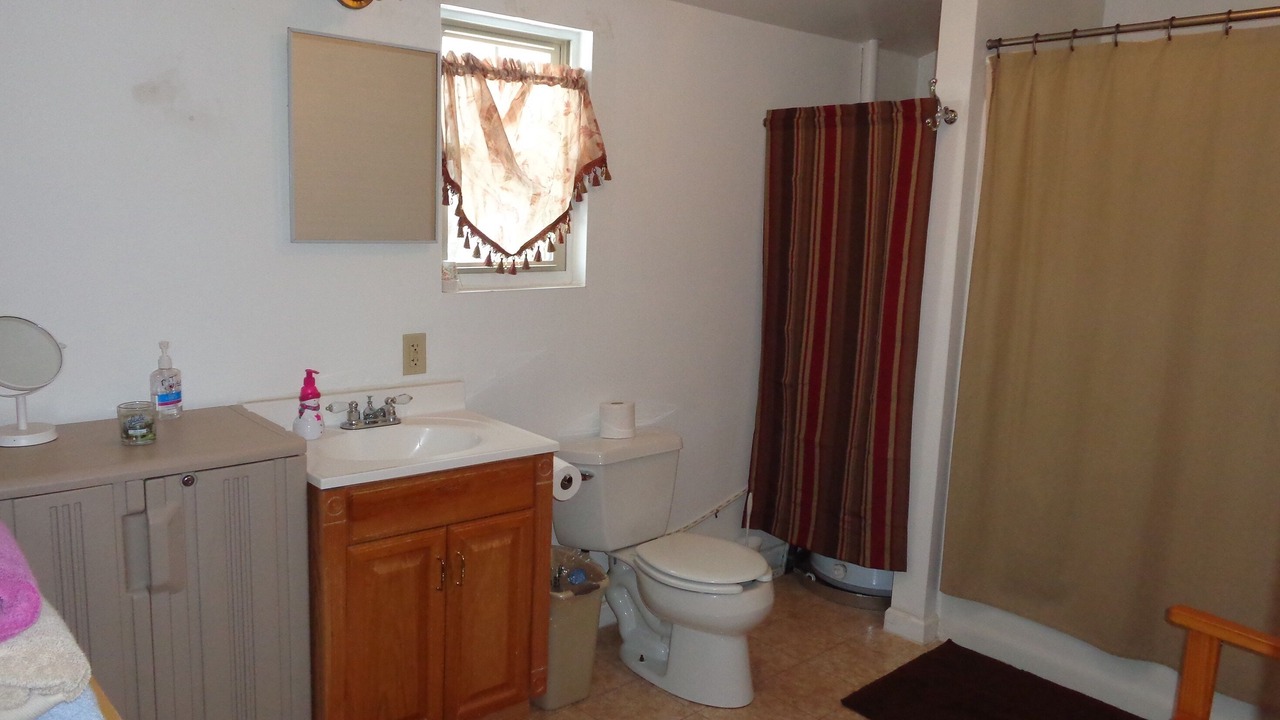 Photo of Bathroom in Jim Thorpe