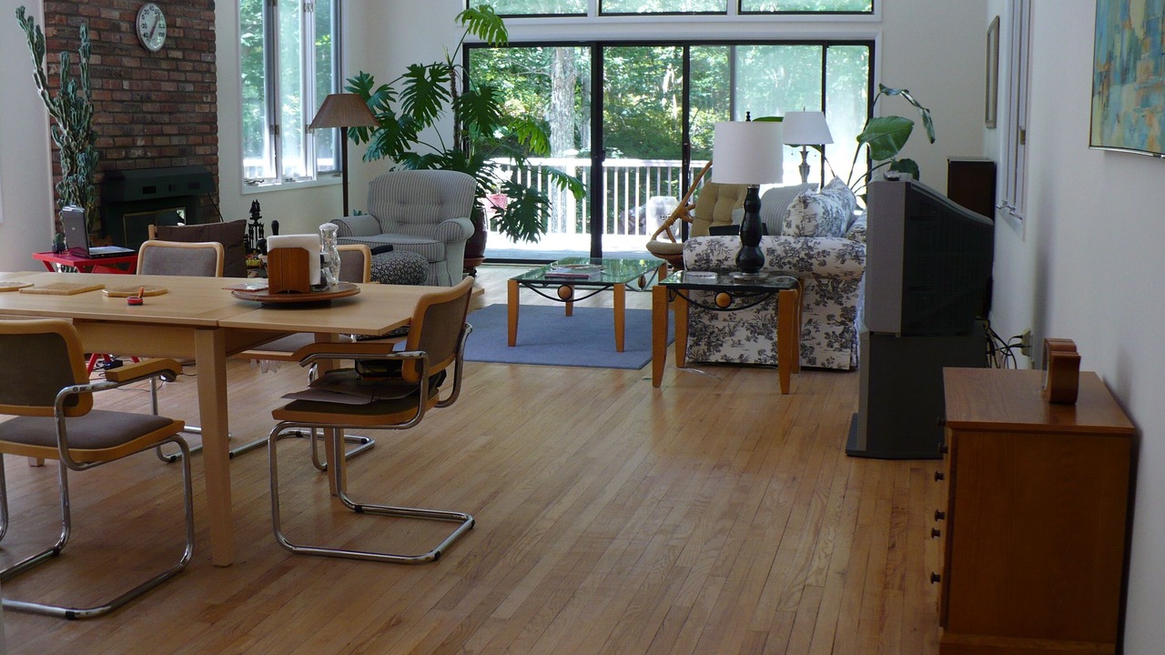 Photo of Livingroom in Amagansett North