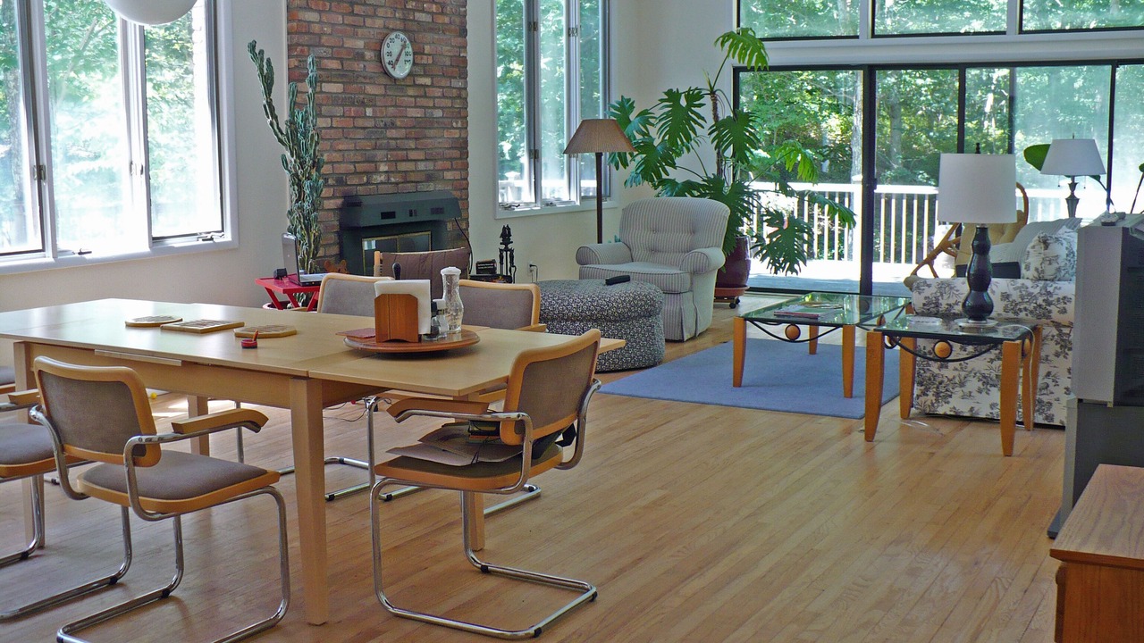Photo of Livingroom in Amagansett North