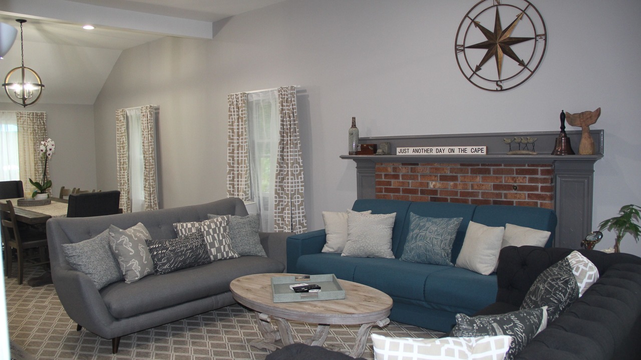 Photo of Livingroom in Marstons Mills