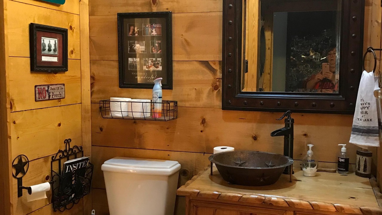 Photo of Others in Robertson County