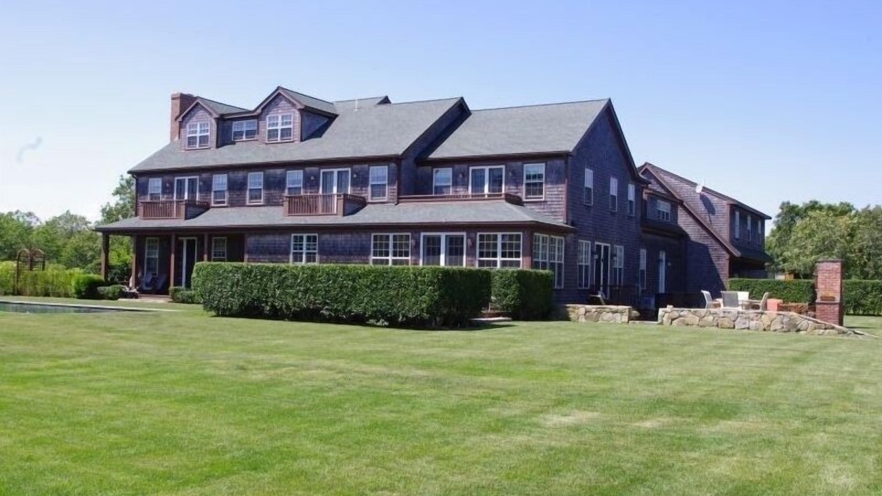 Photo of Others in Edgartown