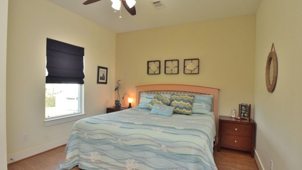 Photo of Bathroom in Crystal Beach