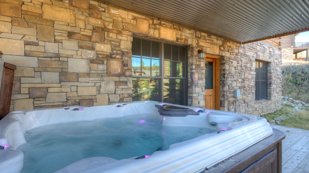 Photo of Others in Powder Ridge