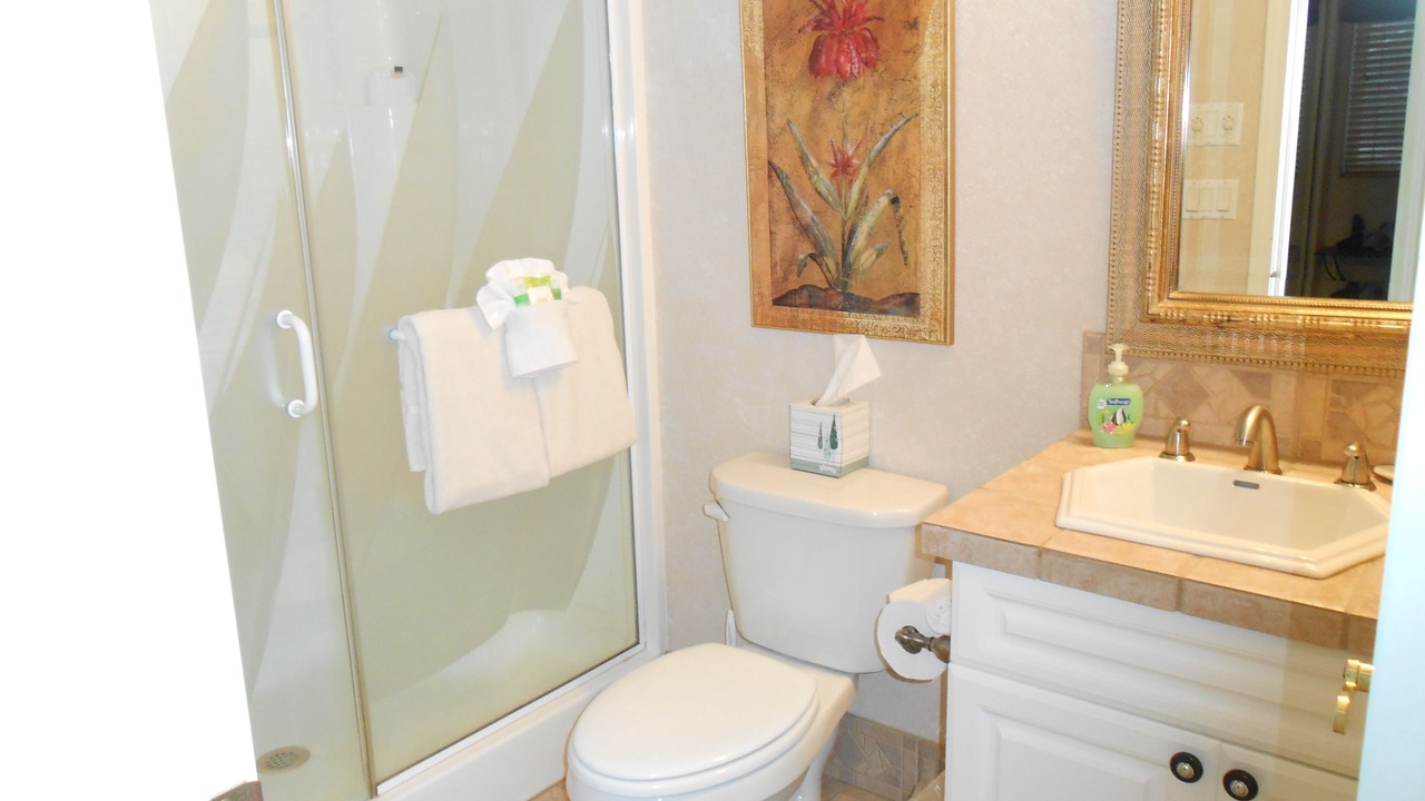 Photo of Bathroom in Seaside