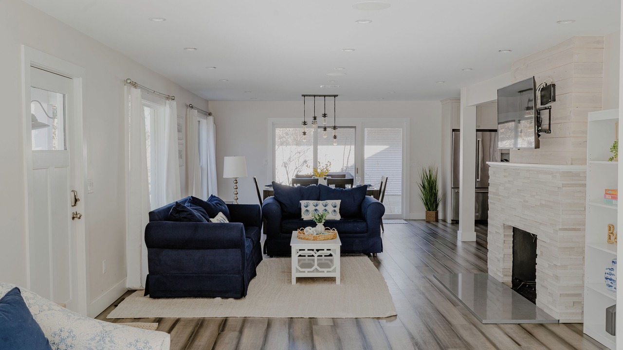 Photo of Bedroom in Grand Beach