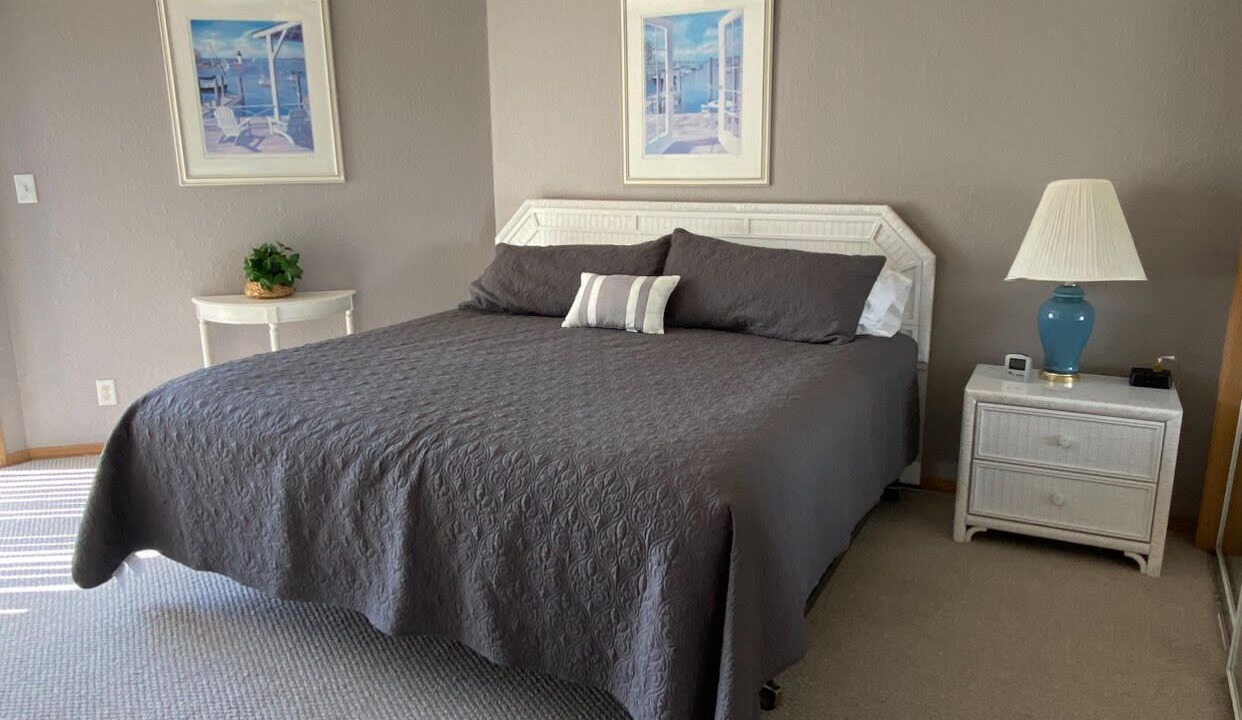 Photo of Bedroom in Lake of the Ozarks