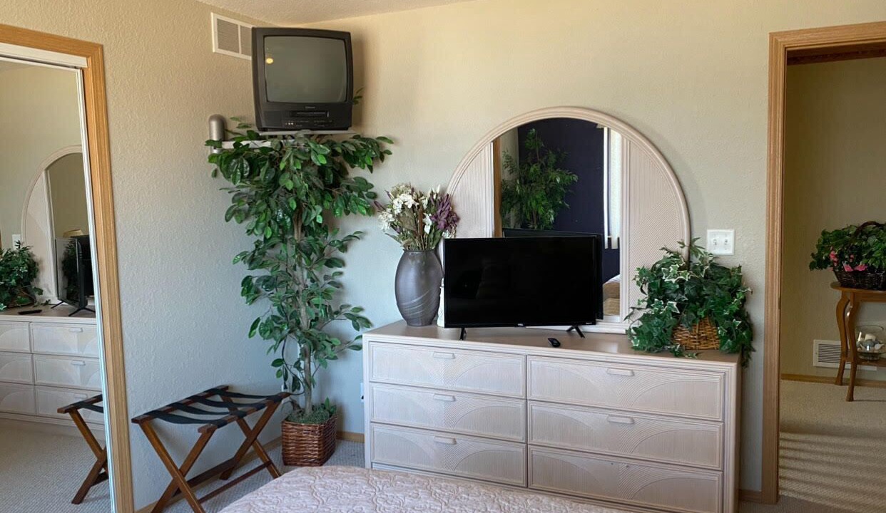 Photo of Bedroom in Lake of the Ozarks