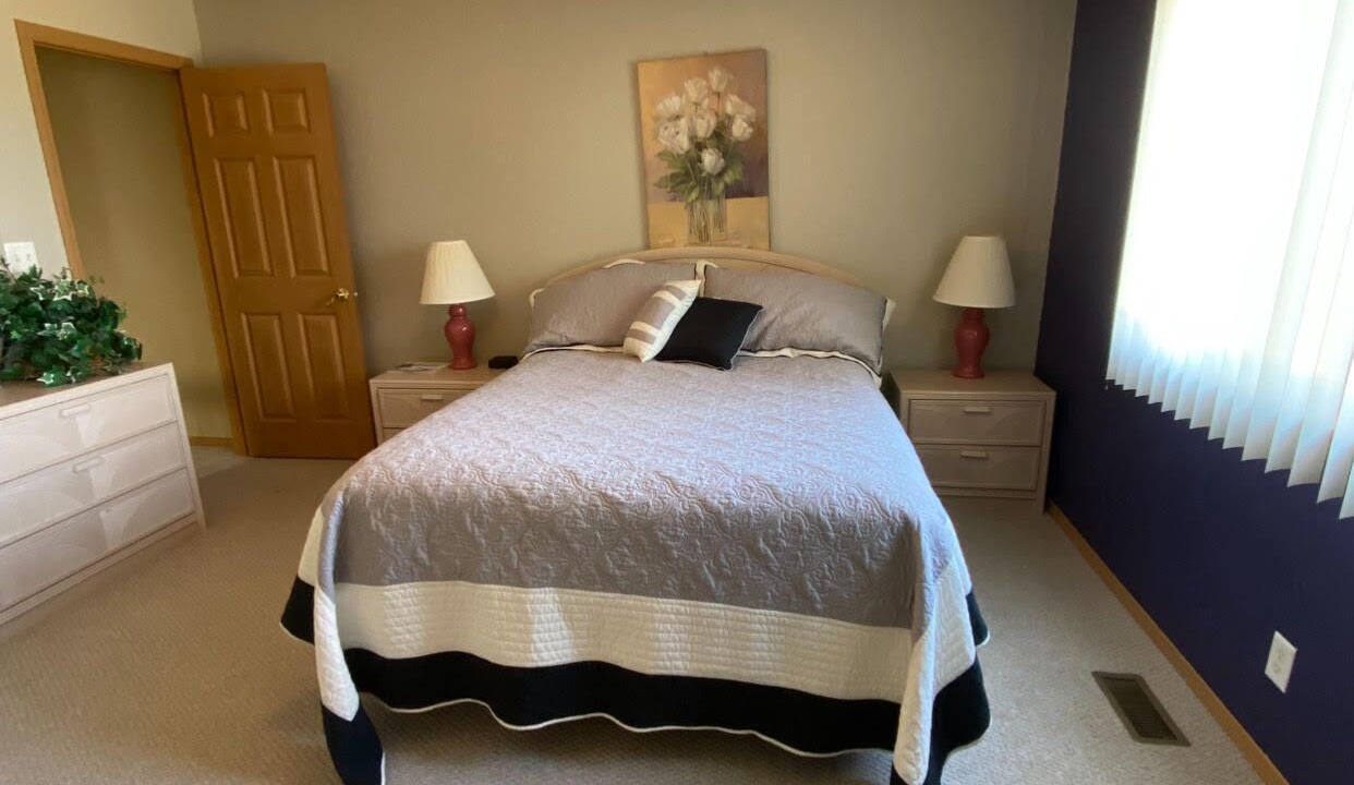 Photo of Bedroom in Lake of the Ozarks