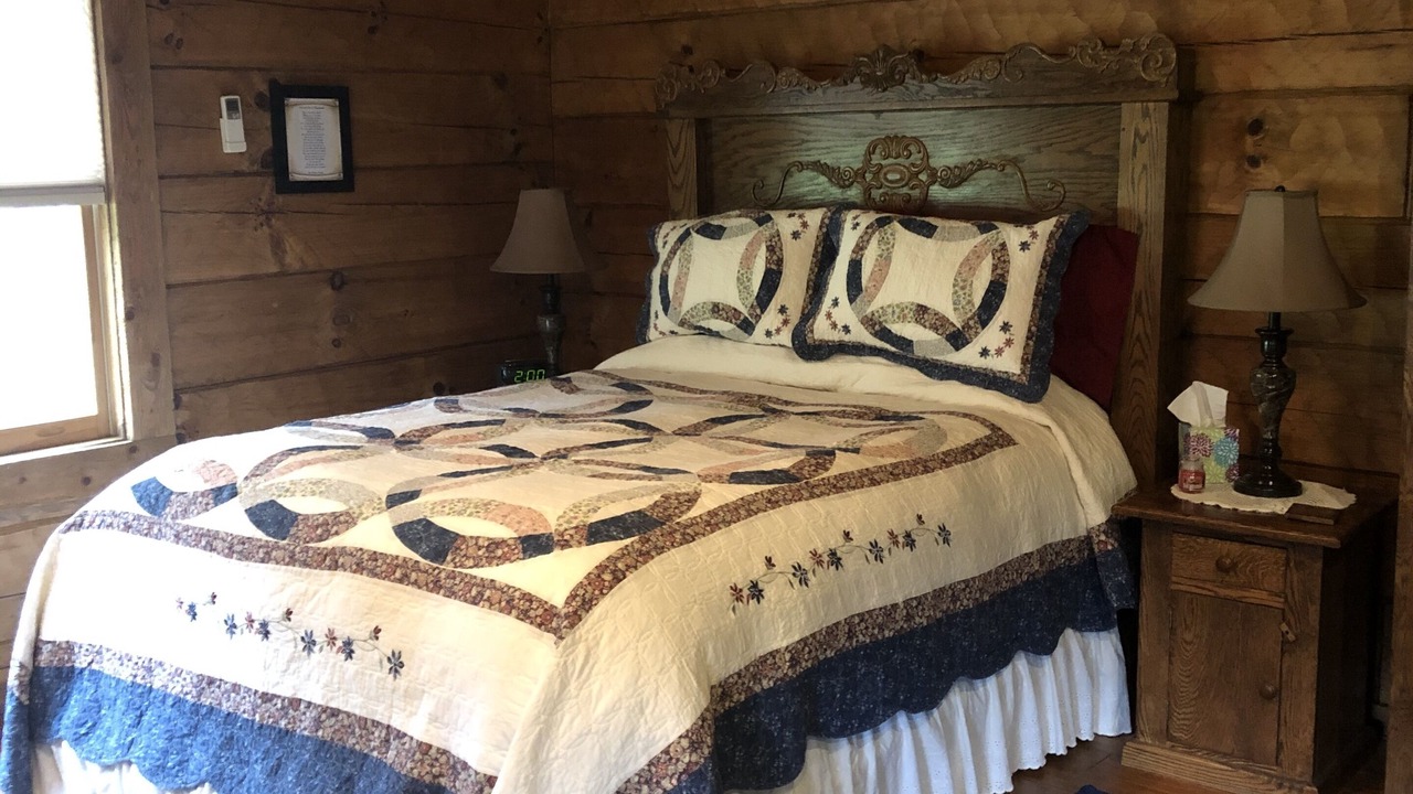 Photo of Bedroom in Montvale