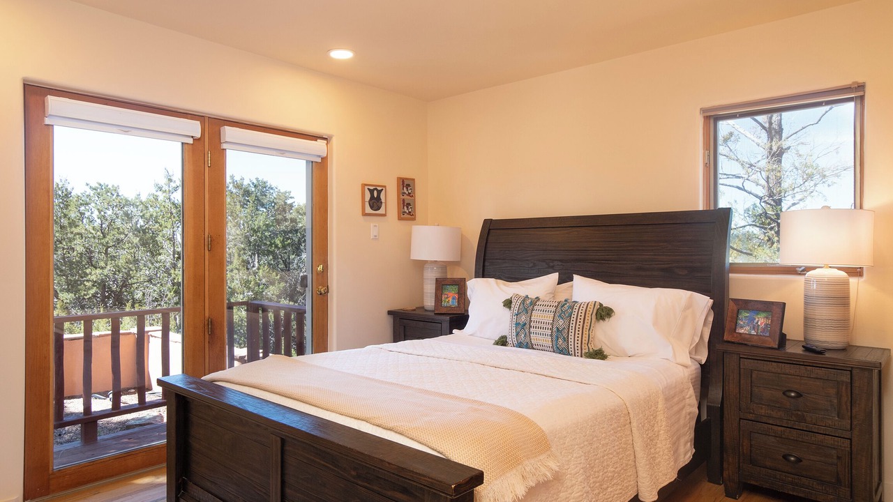Photo of Bedroom in Northeast Santa Fe