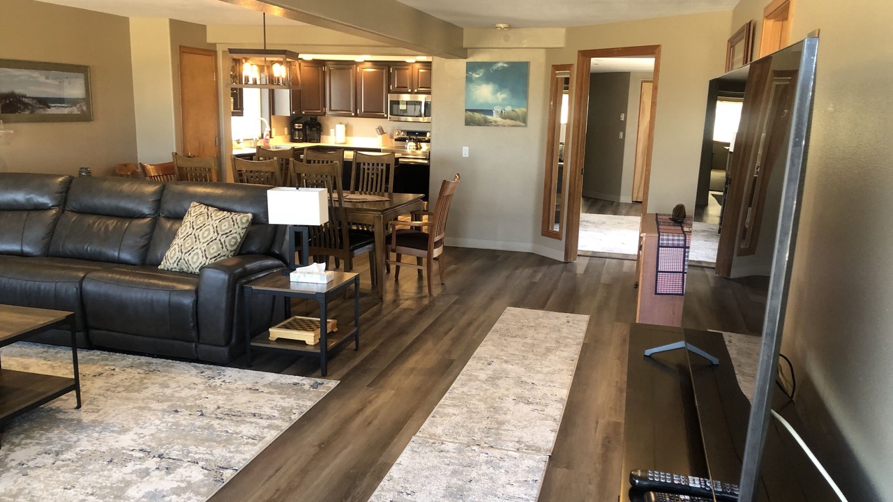 Photo of Livingroom in Bayshore