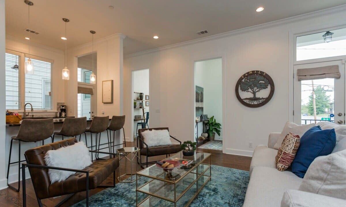 Photo of Livingroom in East Nashville