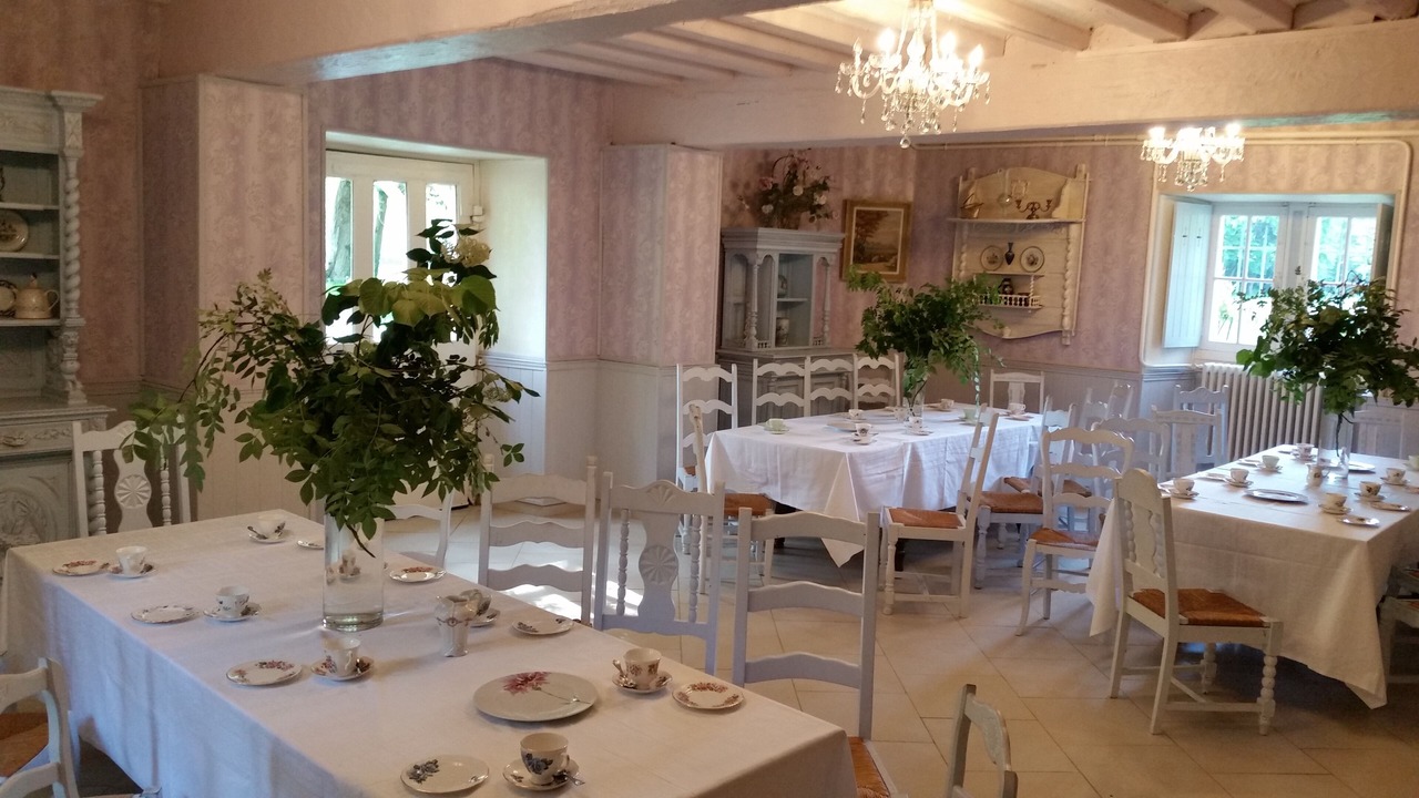 Photo of Others in Grez-Neuville