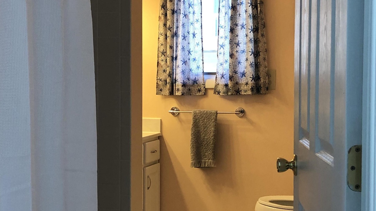 Photo of Bathroom in Bethany Beach