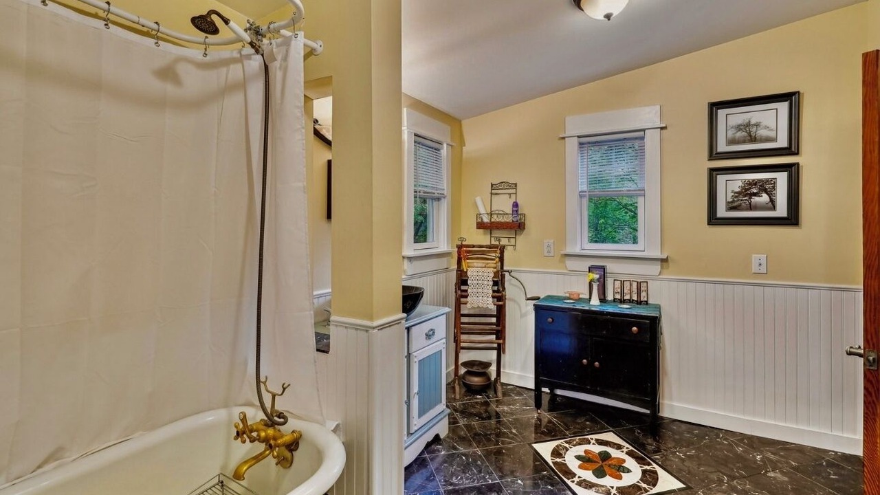 Photo of Bathroom in Wantage