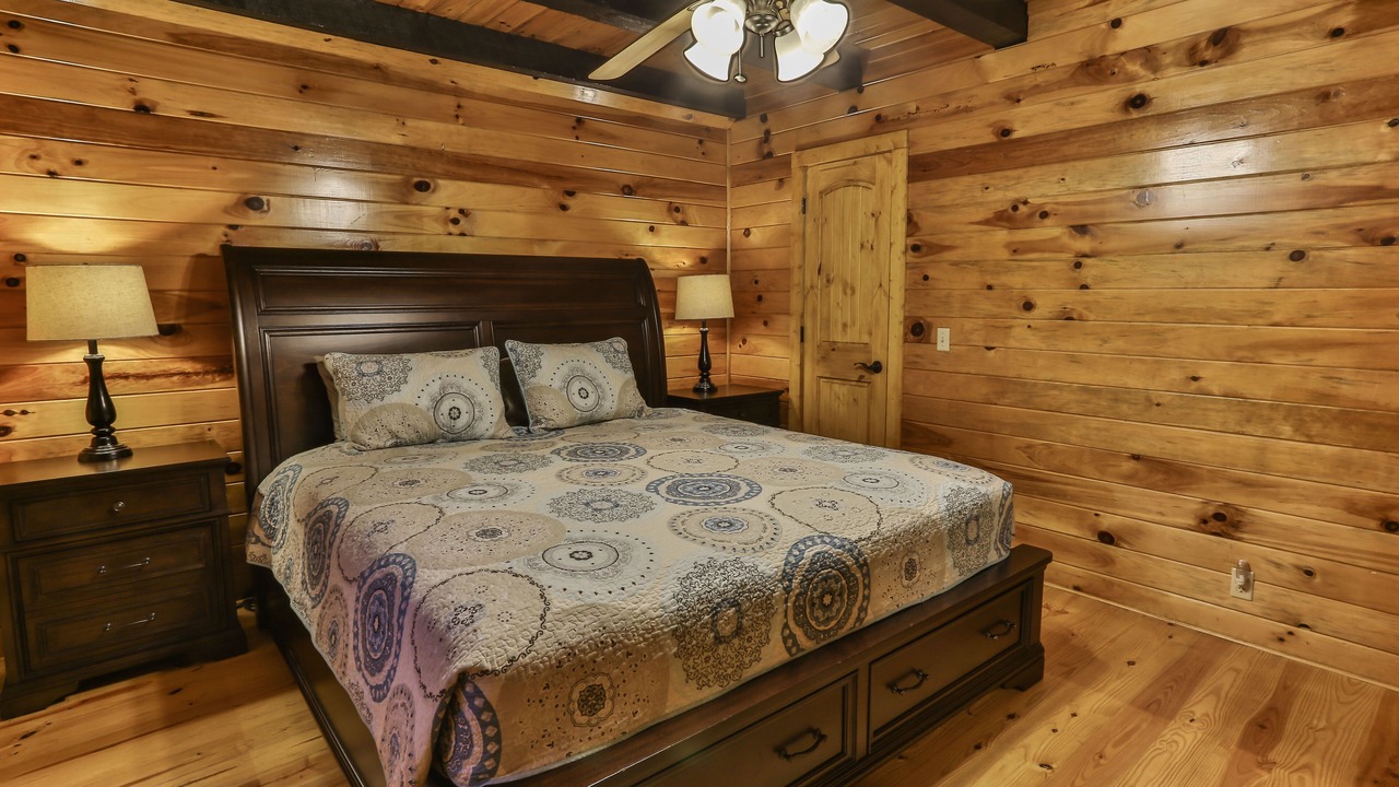 Photo of Bathroom in Ellijay