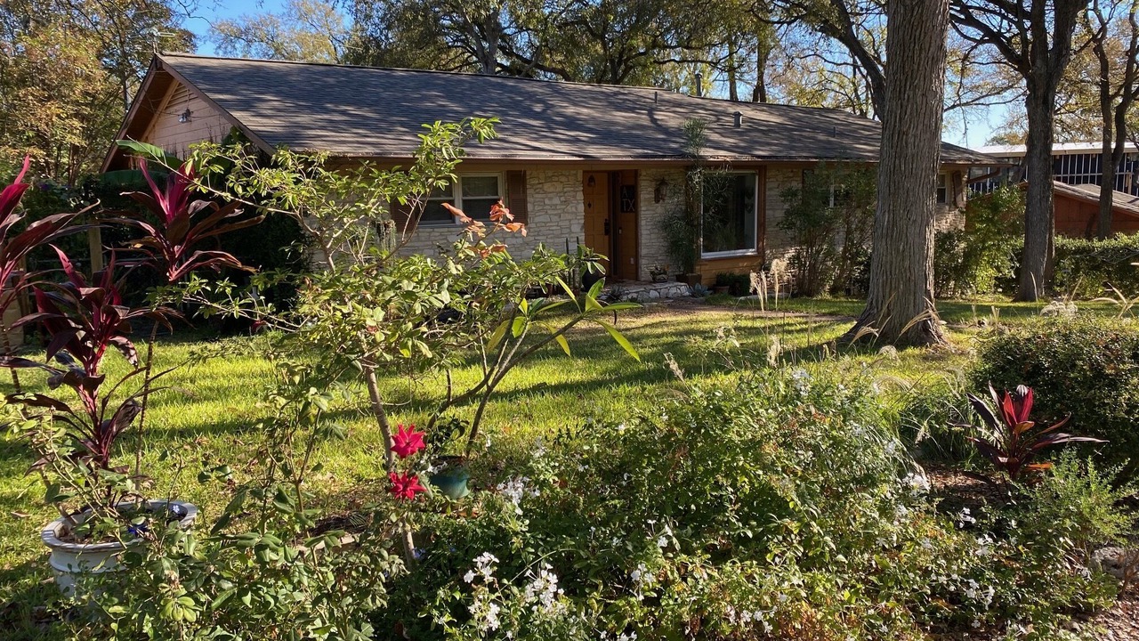 Photo of Outdoor in Barton Hills