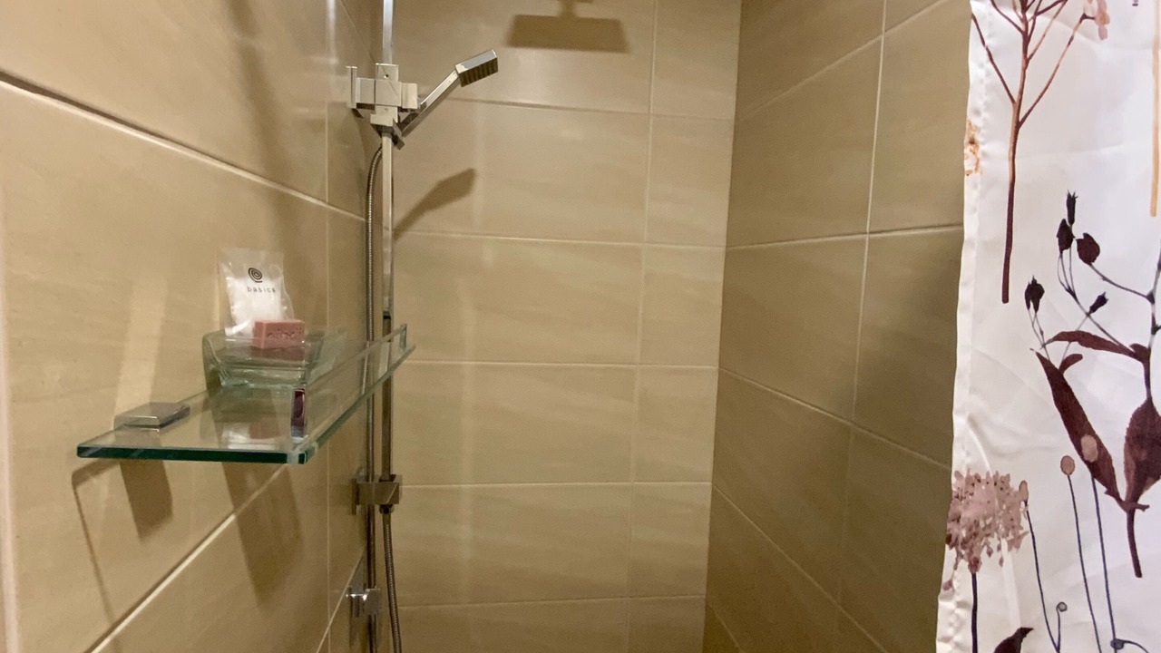 Photo of Others in Tolmie